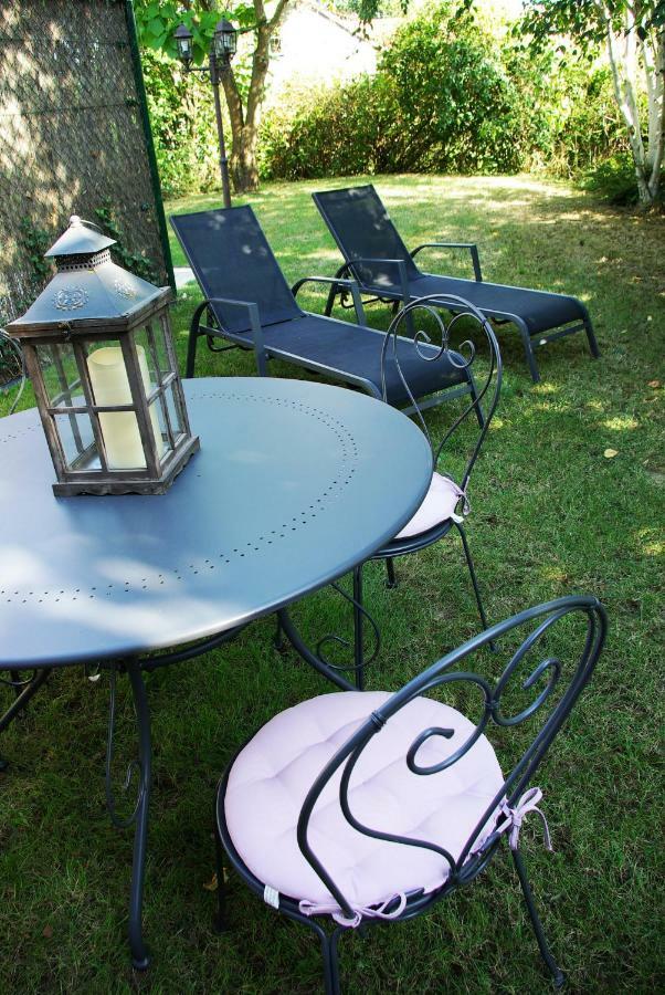 Villa Charmes De Velupont With Wellness Braives Esterno foto